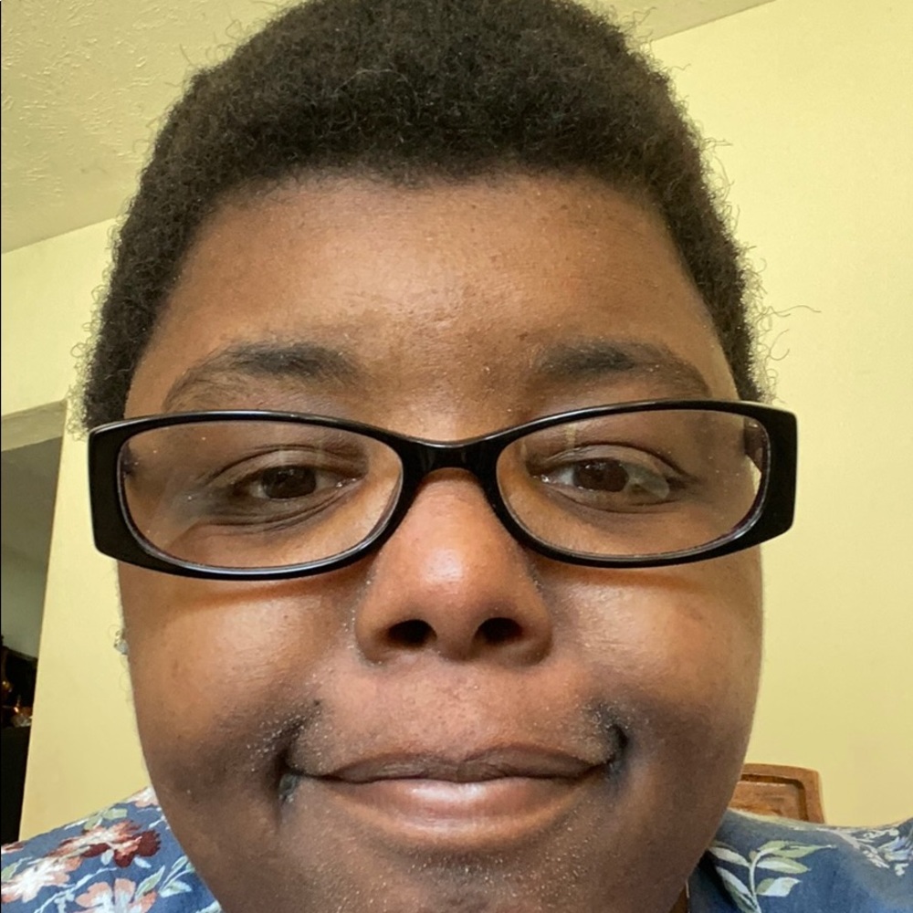 Meet your Posher, Stacey